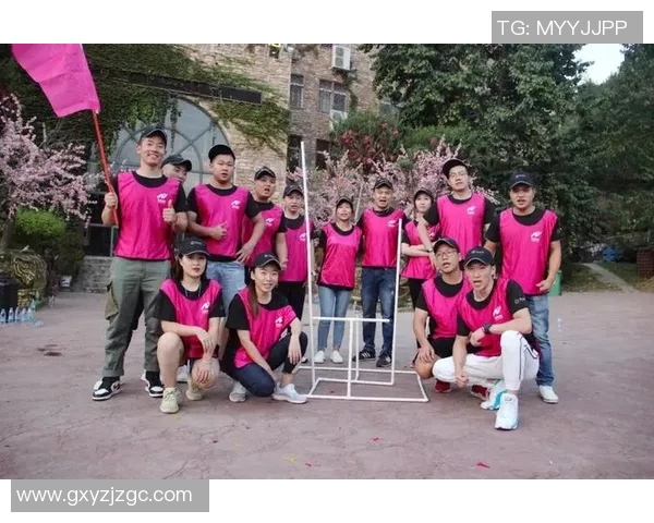 杭州街舞队心理素质探讨：如何在舞台上展现自我与团队精神